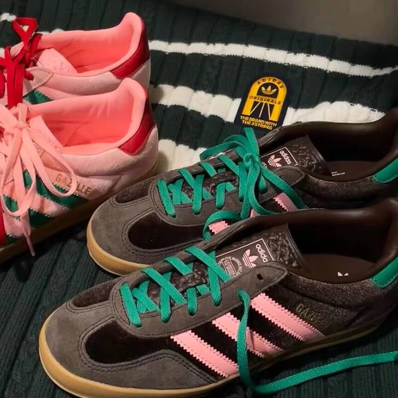 Adidas Shoes Gazelle - أديداس سامبا 2026 حذاء نسائي كاجوال