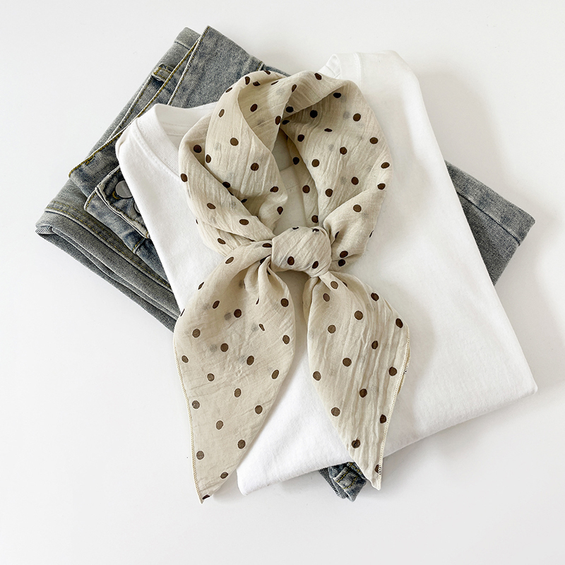 وشاح مربع جديد بلون واحد من ال - مراجعة Bandana Cotton وسعره