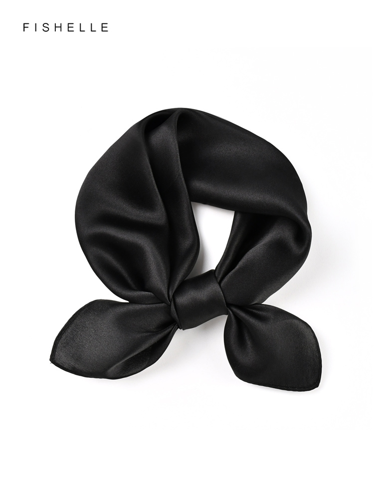 وشاح حريمي أسود نقي بلون سادة  - مراجعة Silk Neck Scarf وسعره
